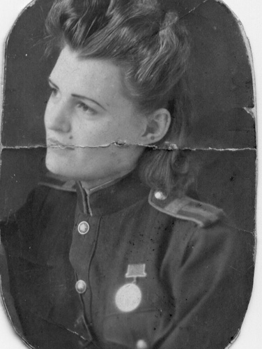 Хрупкие плечи войны