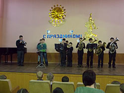 Праздничный концерт «Новый год, здравствуй!» детской школы искусств № 24»
