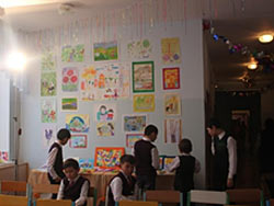 Выставка детского творчества «Ради жизни на Земле», посвященной 70-летию Победы ВОВ